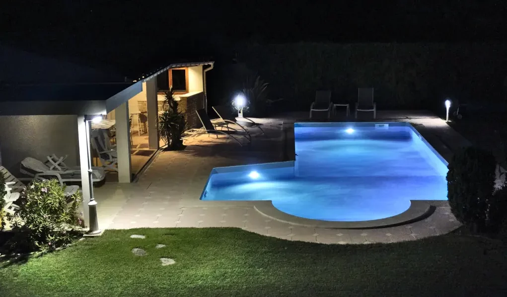 Piscine de Nuit