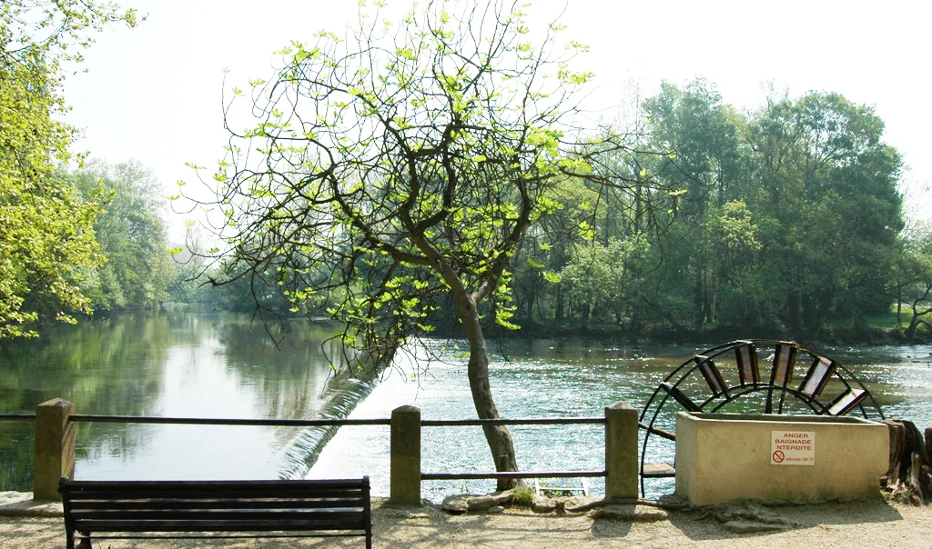 “Partage des deux eaux” at Isle-sur-la-Sorgue